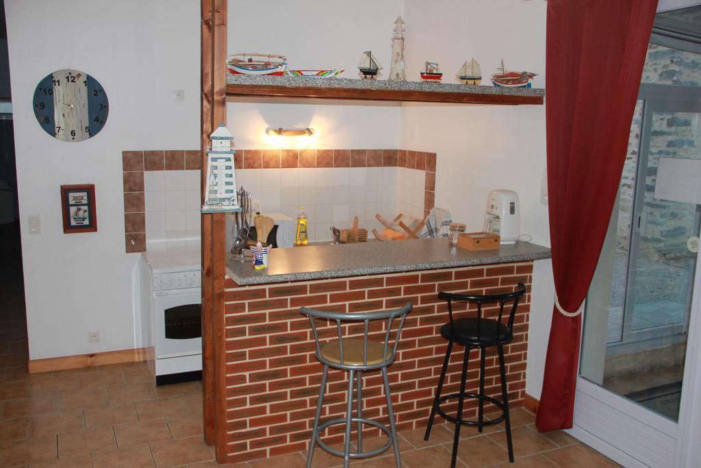 Domaine De La Vallee Aux Pages Bed & Breakfast Paray-Douaville Dış mekan fotoğraf